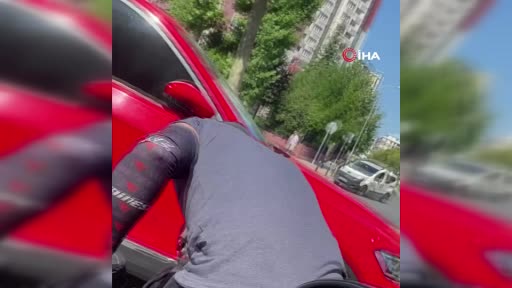 Beylikdüzü'nde Trafikte Plakasını Zarar Veren Motosikletliye 320 Bin TL Ceza