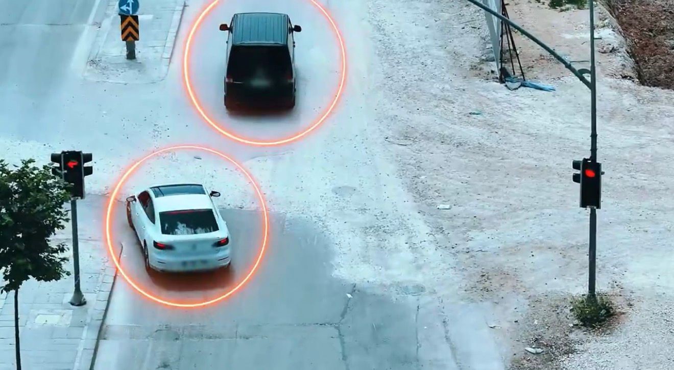 Gaziantep'te Kırmızı Işık İhlali Yapan Araçlara 21 Milyon 530 Bin TL Ceza