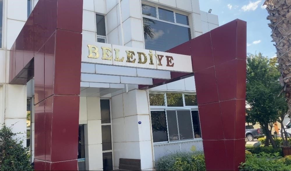 Seferihisar Belediye Başkanı İsmail Yetişkin'in Tutuklanma Nedeni ve Güncel Durumu