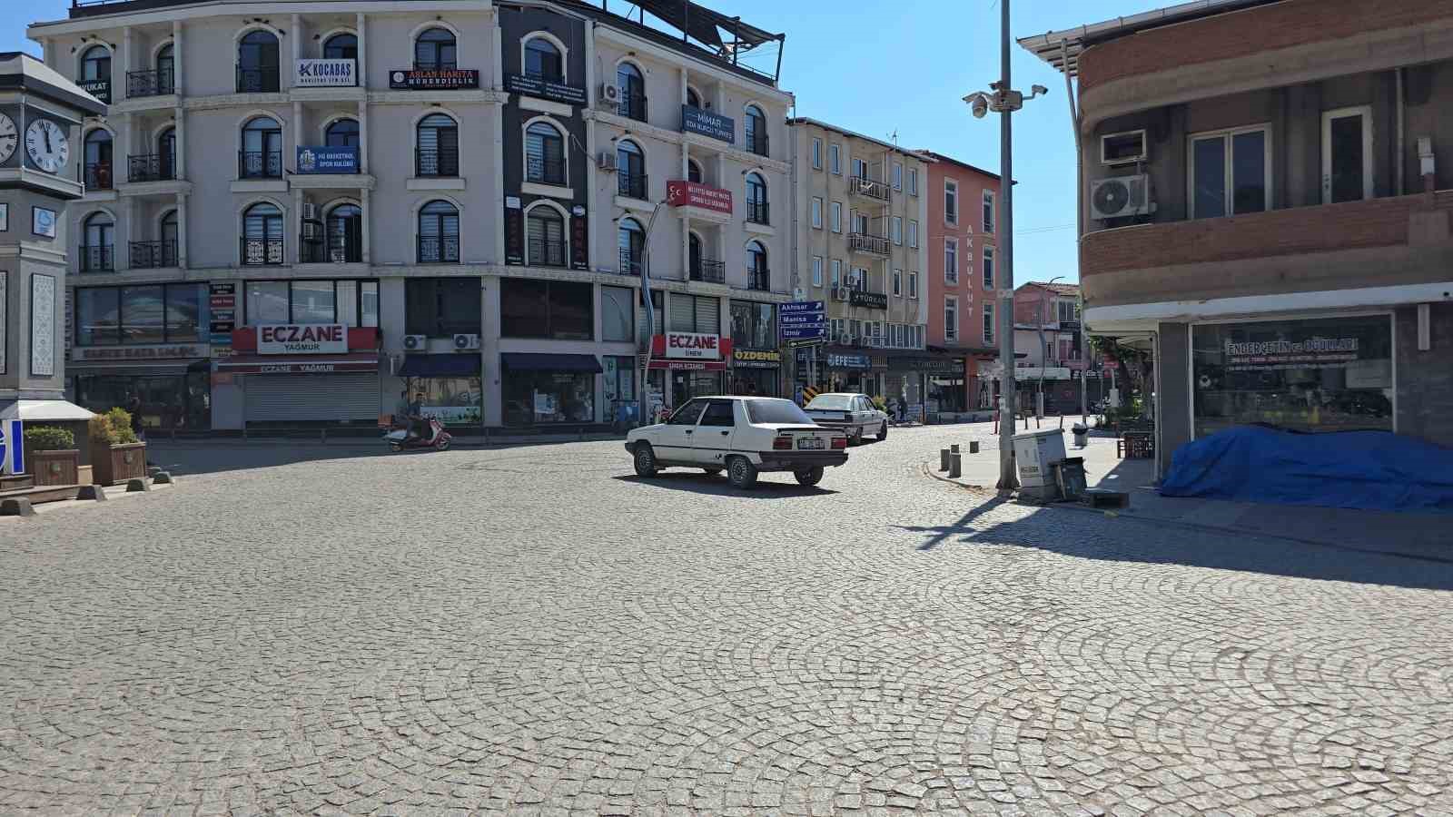 Sındırgı'da Depremin Etkileri ve Güncel Durum