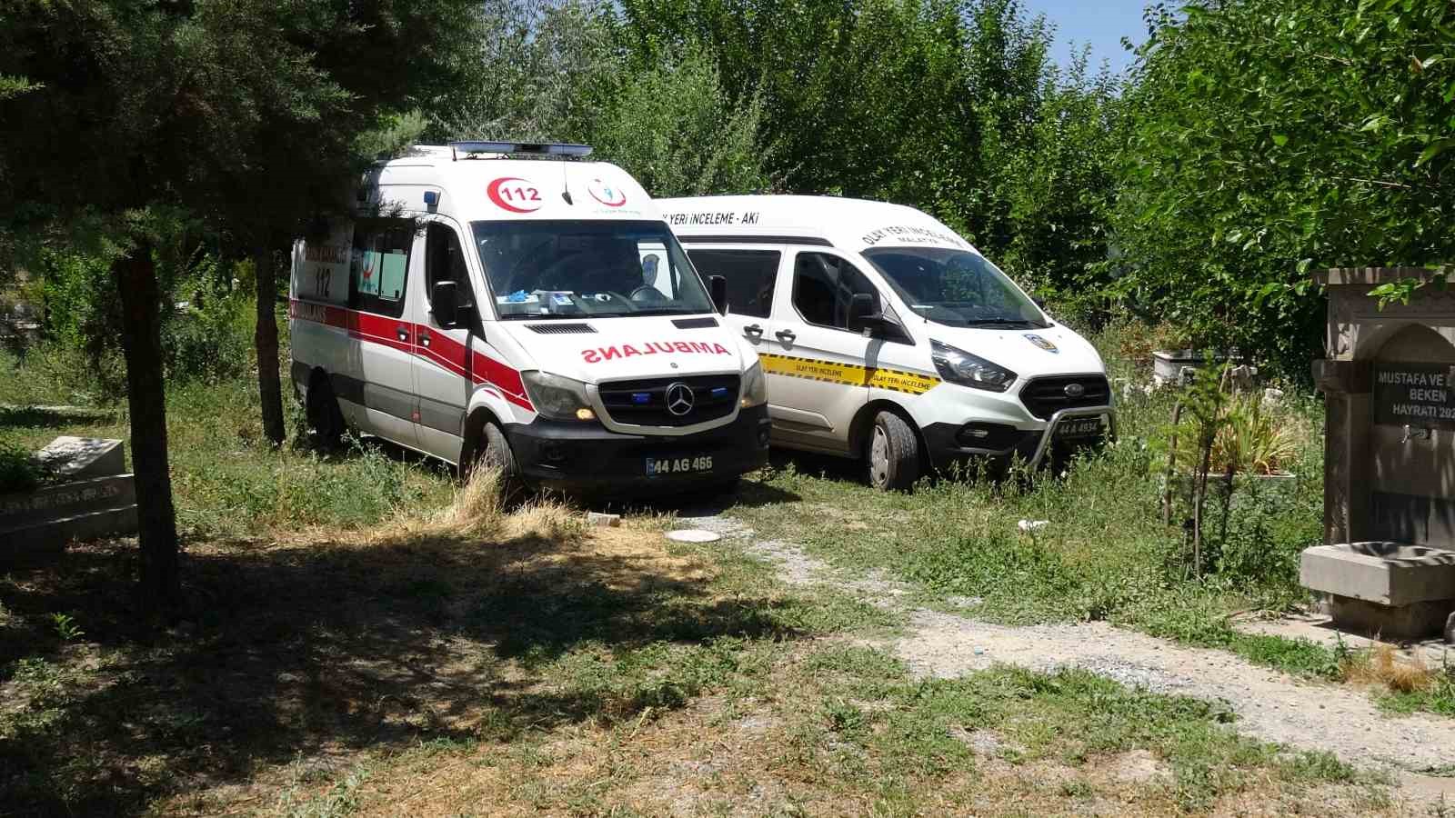 71 yaşındaki şahıs mezarlıkta meyyit bulundu