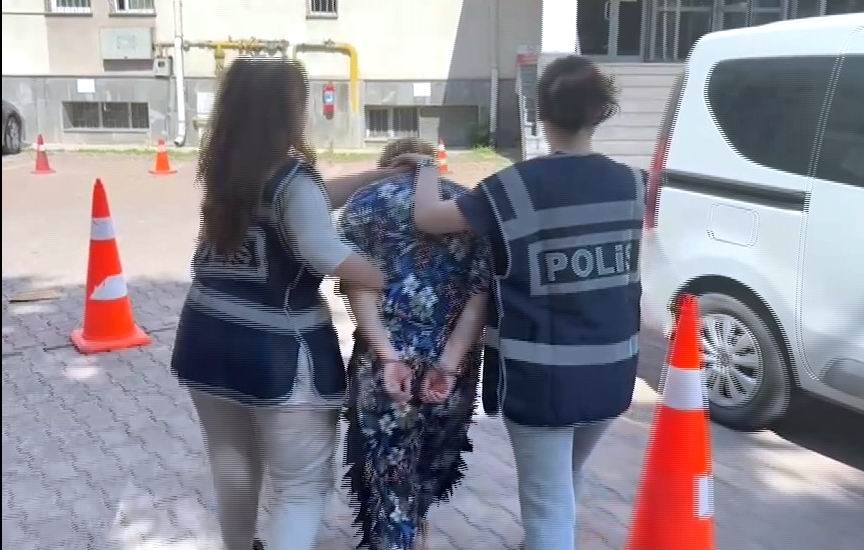 80 yıl katılaşmış cezası bulunan bayan polisten kaçamadı