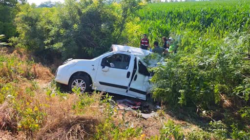 Aksaray’da araba takla attı: 3 meyyit, 1 yaralı