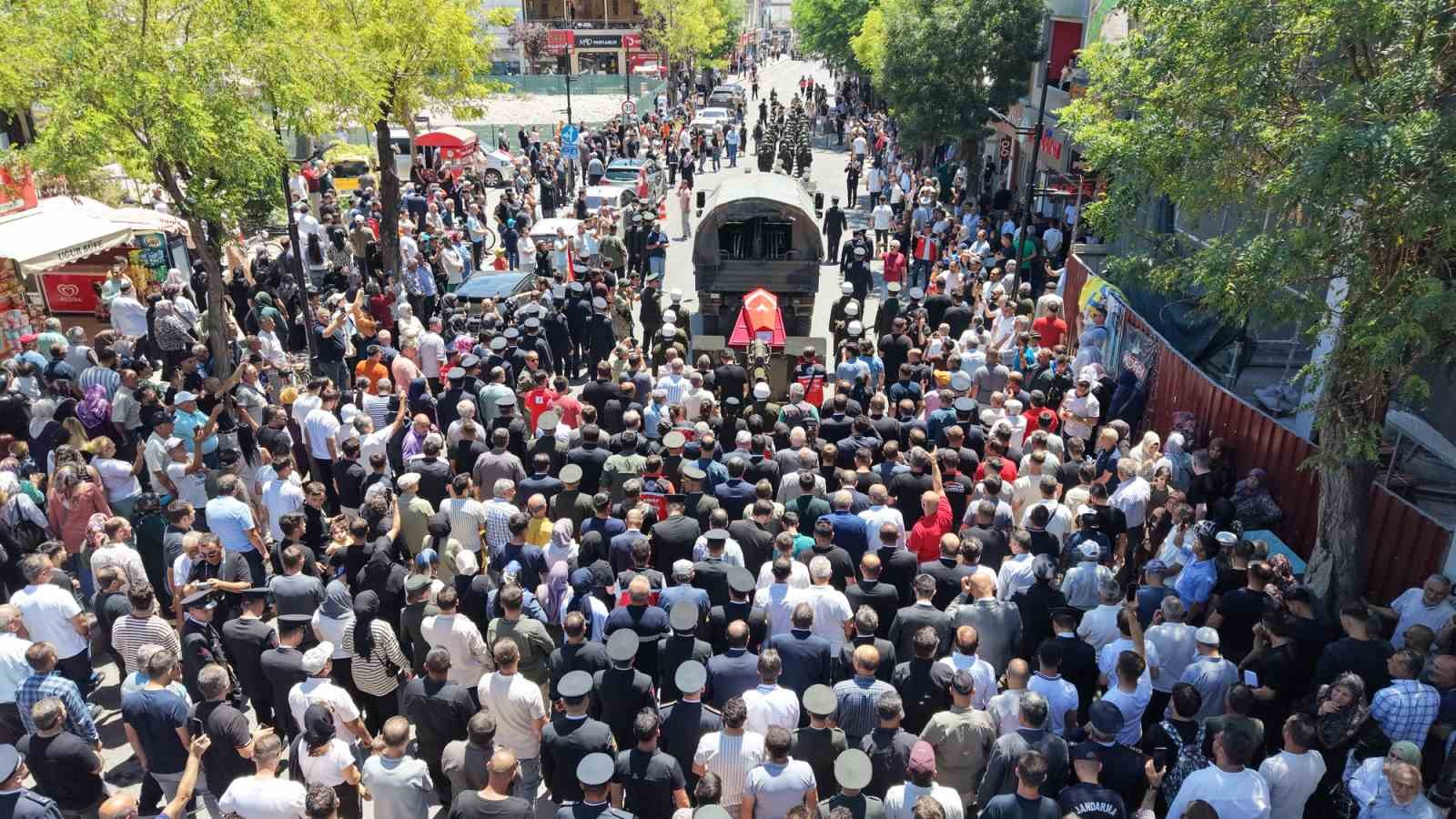 Aksaraylı Şehidin Cenazesi Törenle Son Yolculuğuna Uğurlandı