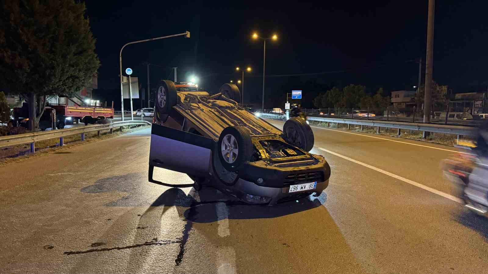 Alkollü şoförün karıştığı kazada 4 kişi yaralandı