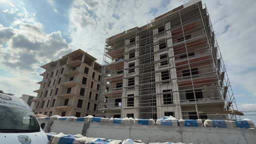 Antalya’da inşaatta üzerine beton blok düşen personel hayatını kaybetti