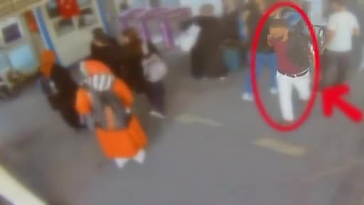 Avcılar’da Metrobüste Yankesicilik Olayı: Yoğunluk Anında Cep Telefonu Çalındı