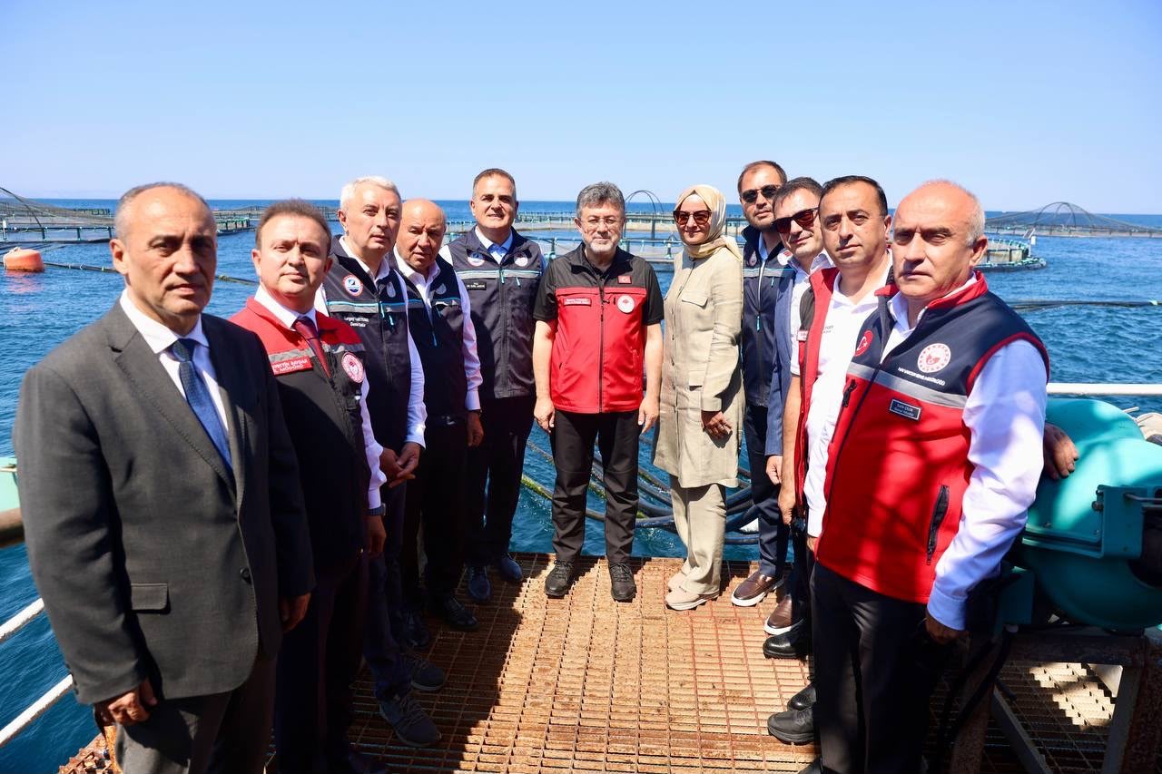 Bakan Yumaklı'dan Su Ürünleri İhracatı İçin 3 Milyar Dolar Hedefi