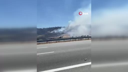 Balıkesir Otoban Kenarındaki Yangına Hava ve Kara Müdahalesi