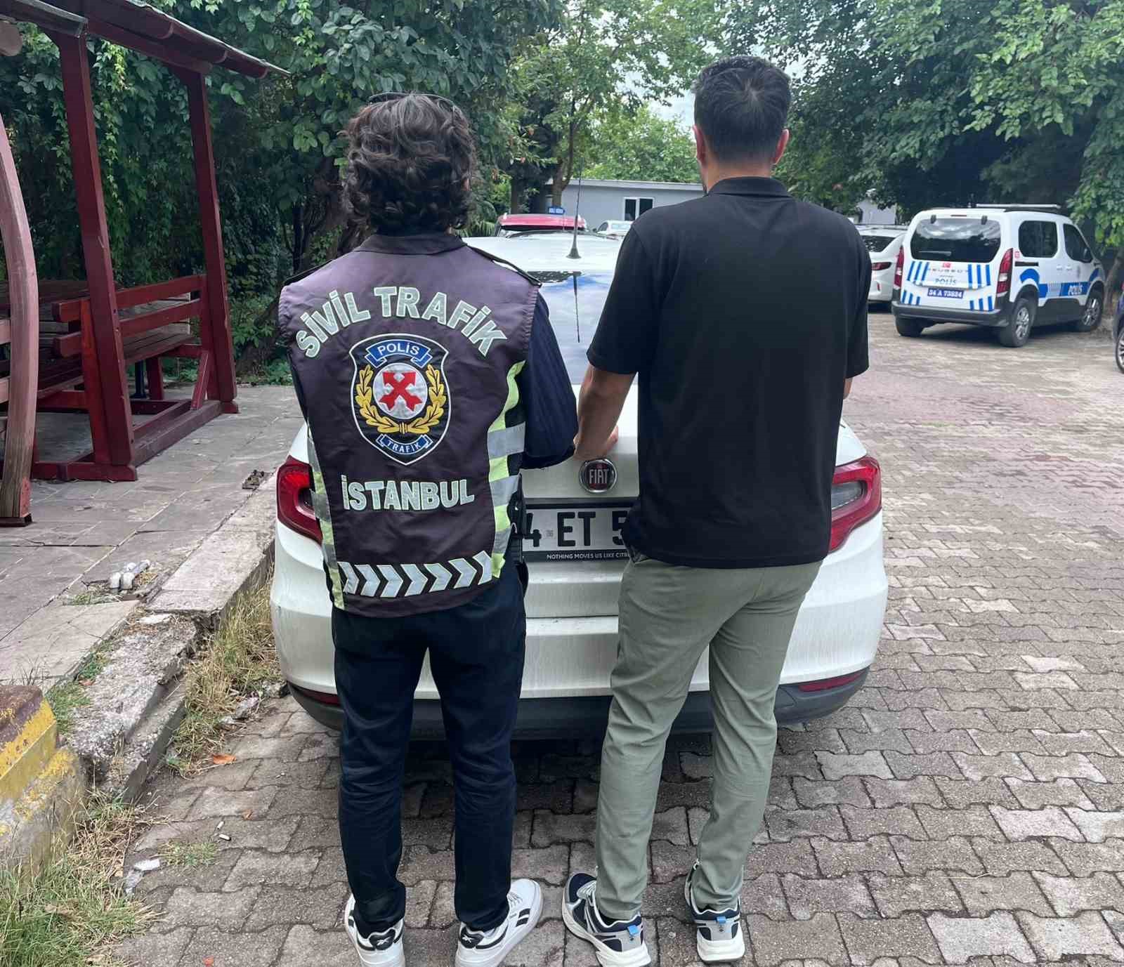 Beylikdüzü’nde araca akın imgeleri üzerine 180 bin lira ceza