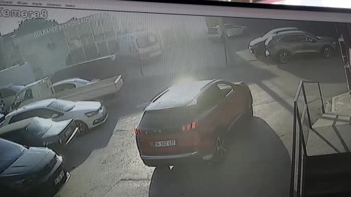 Bursa’da çöp yüzünden 112 çalışanlarına 7-8 kişi bu türlü saldırdılar: 2 sıhhat vazifelisi yaralandı
