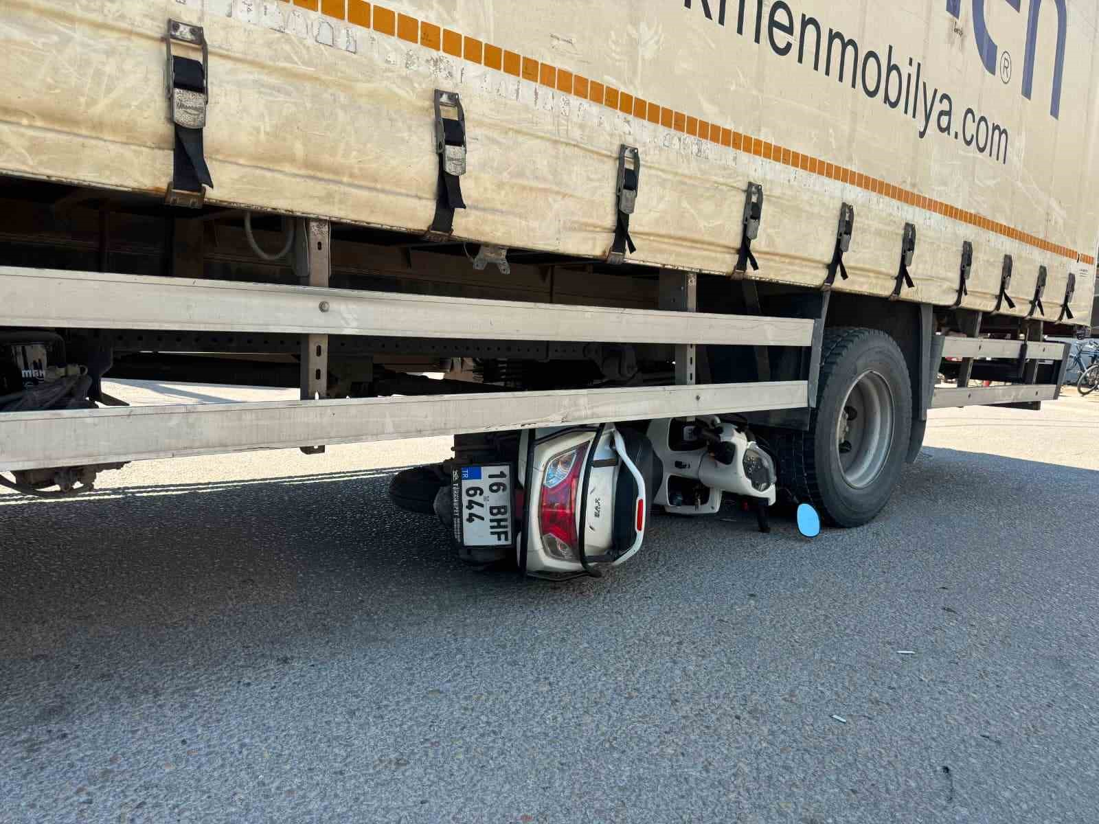 Bursa'da Kaza Sonucu Yaralanan Motosiklet Sürücüsü Hayatını Kaybetti