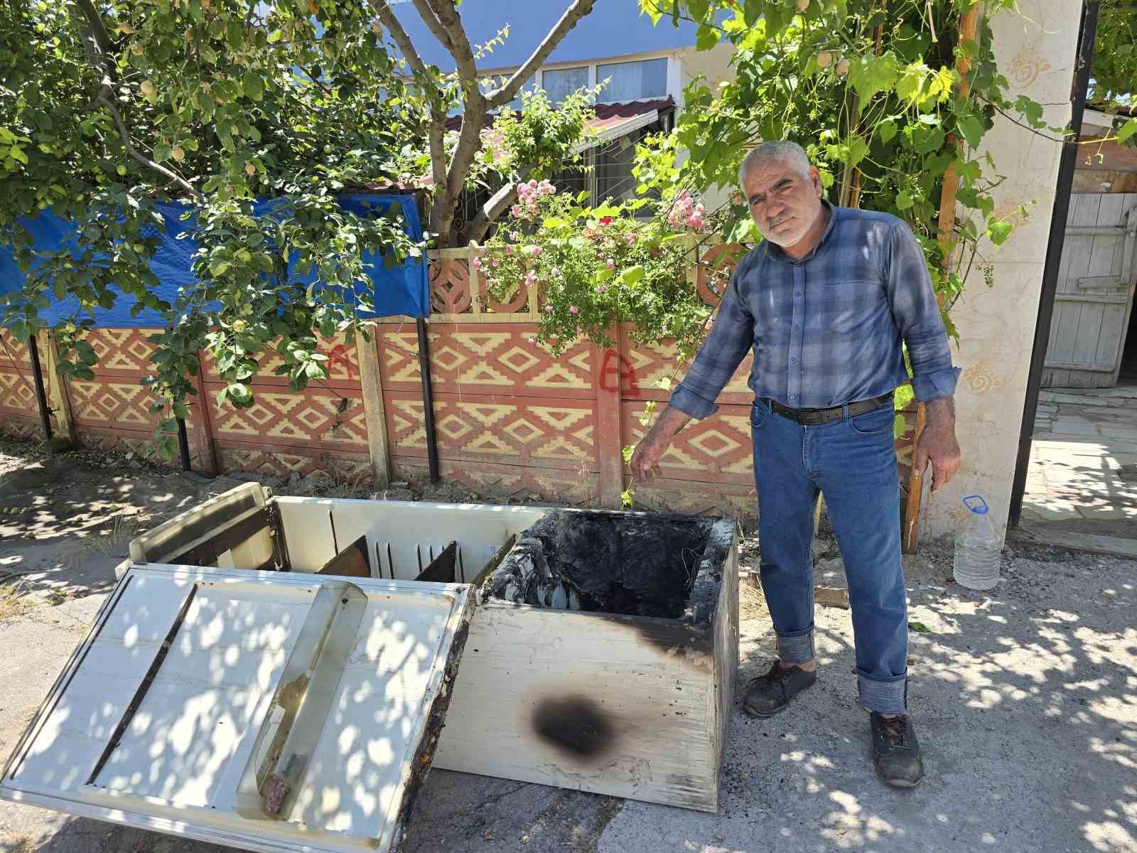 Buzdolabı Patlaması: Evde Büyük Maddi Hasar Oluştu