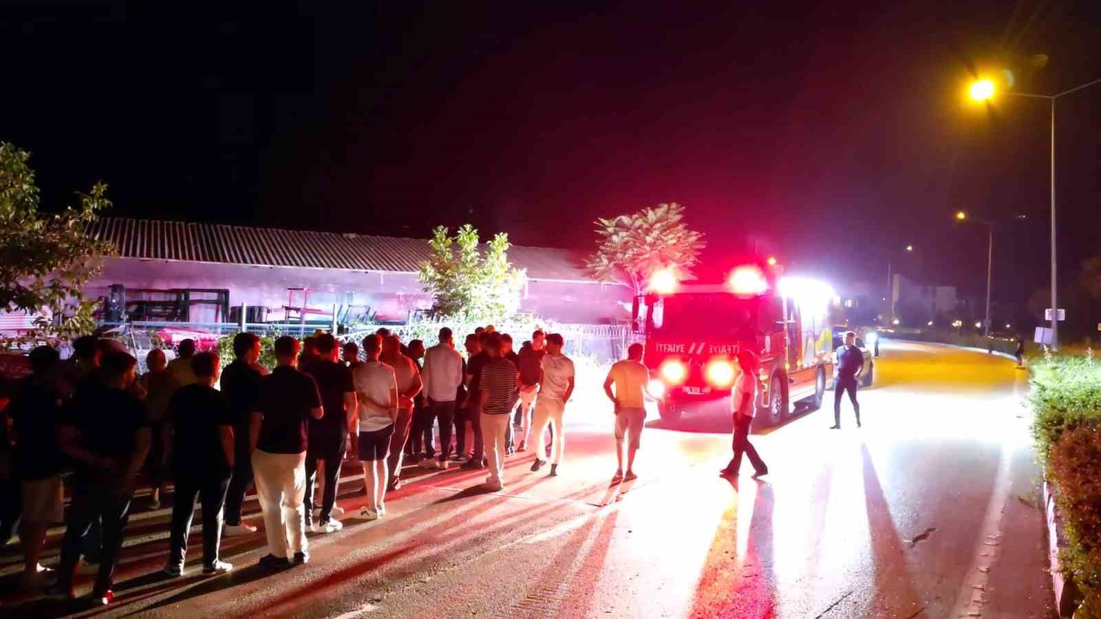 Denetimden çıkan cip takla attı: 2 yaralı