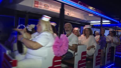 Dünya kültürleri Büyükçekmece’de kortejde buluştu