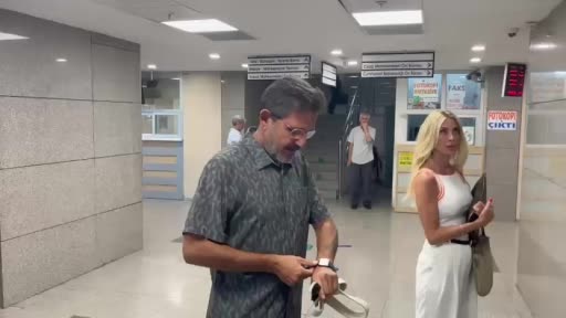 Fatih Portakal "Ahbaplar Kabahat Örgütü" soruşturması kapsamında adliyeye geldi