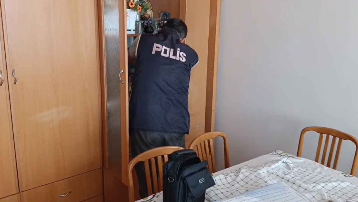 FETÖ’nün aktüel ve askeri mahrem yapılanmasına operasyon: 21 gözaltı