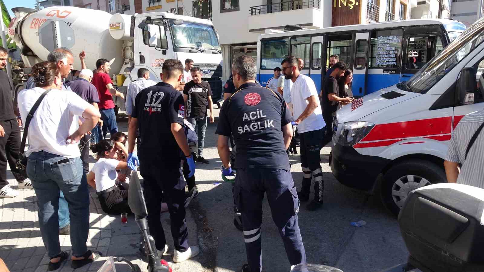 Freni boşalan minibüs dehşet saçtı: 7 yaralı