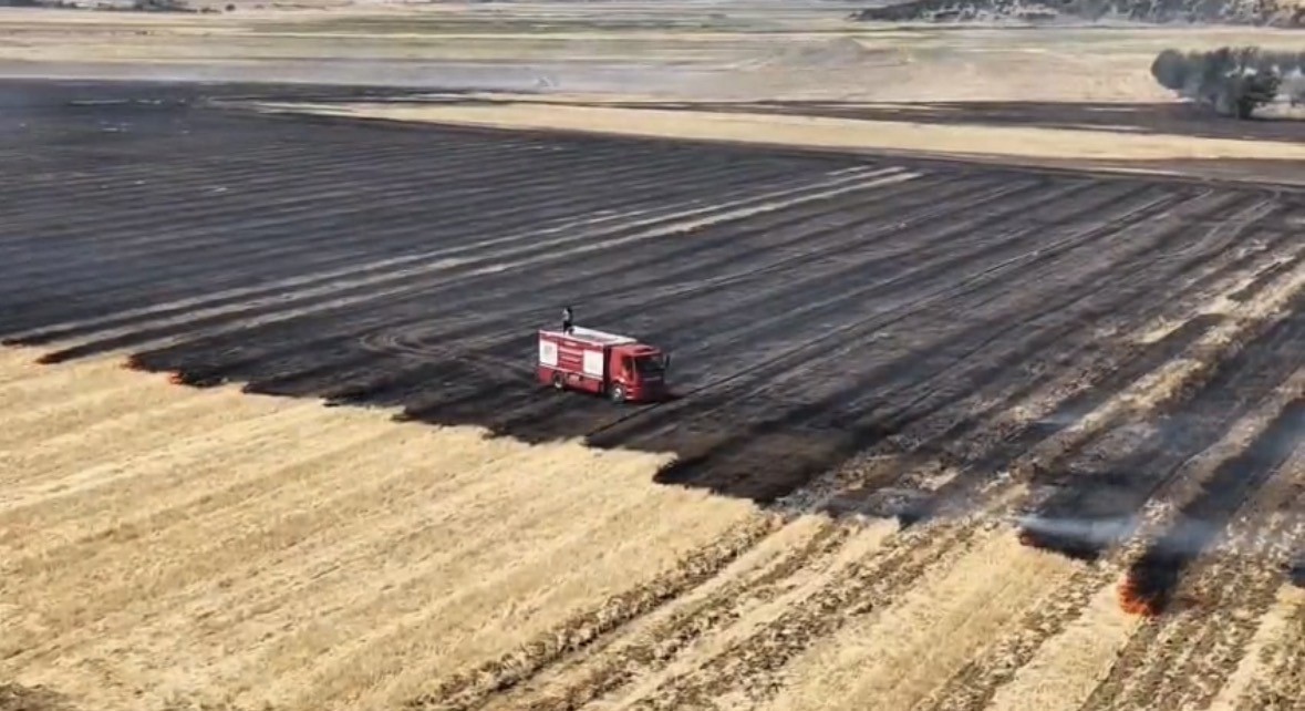 Gaziantep’te korkutan tarla yangını