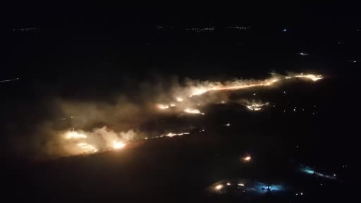 Güdül’de otluk alandaki yangın bu türlü görüntülendi