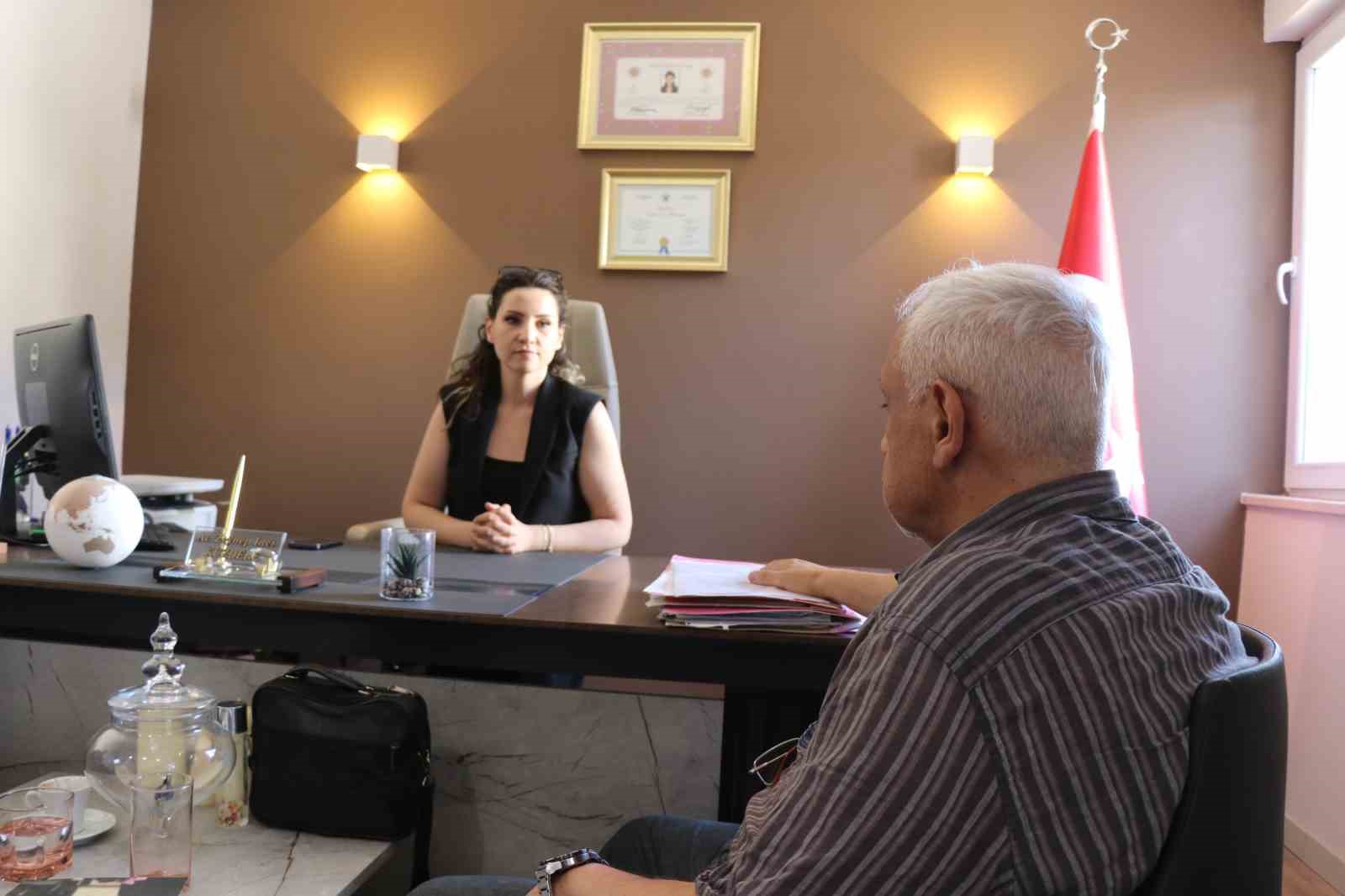 İkram arbedesinin perde arkasını darp edilen tabibin avukat kızı anlattı