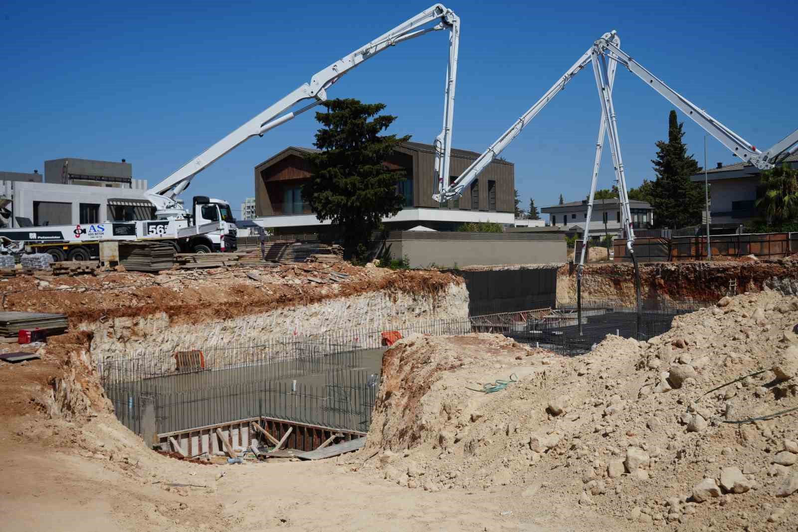 İnşaat şantiyesinde göçük: 2 emekçi yaralandı