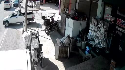 İş yerinde vurulan PVC ustası ömür savaşını kaybetti