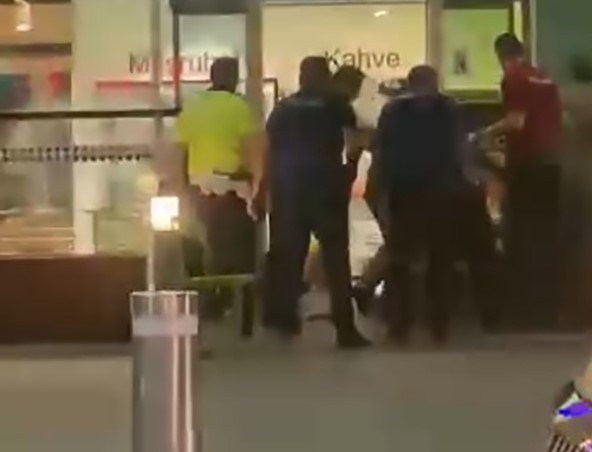 İzmir’de 4 Polisi Yaralayan Saldırgan Tutuklandı - Son Dakika Güvenlik Haberleri