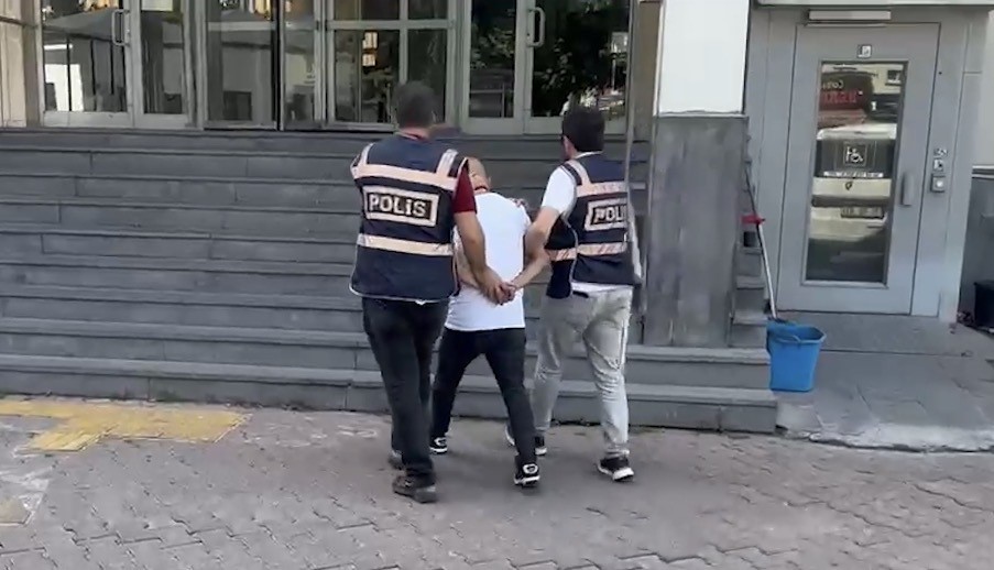 Karşılıksız Çekten 52 Yıl Ceza Alan Şahıs Yakalandı