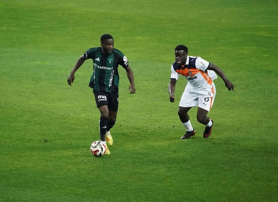 Kocaelispor, Show ile 3 yıllık mukavele imzaladı