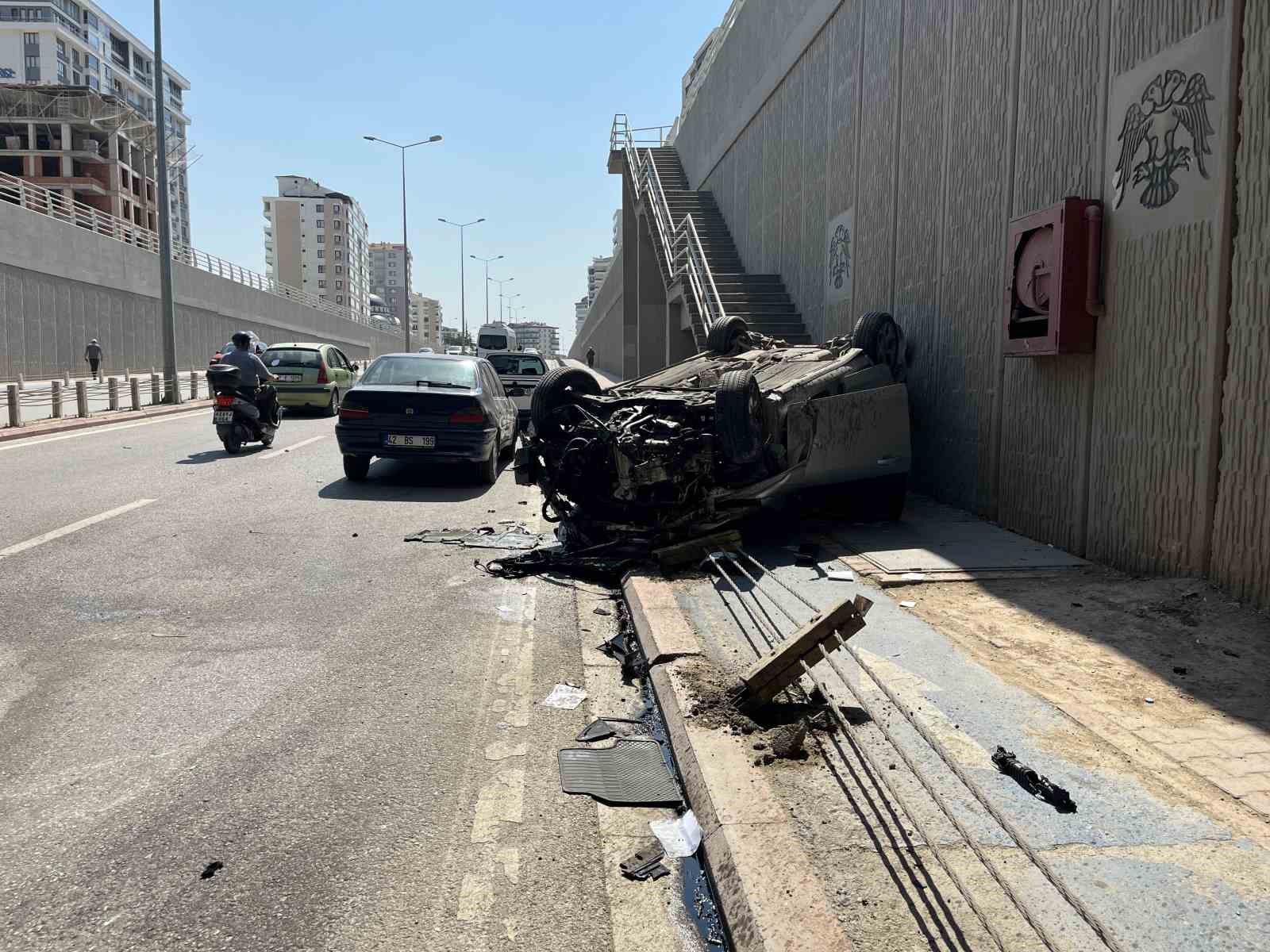 Kontrolden Çıkan Otomobilin Takla Atması: Bir Yaralı