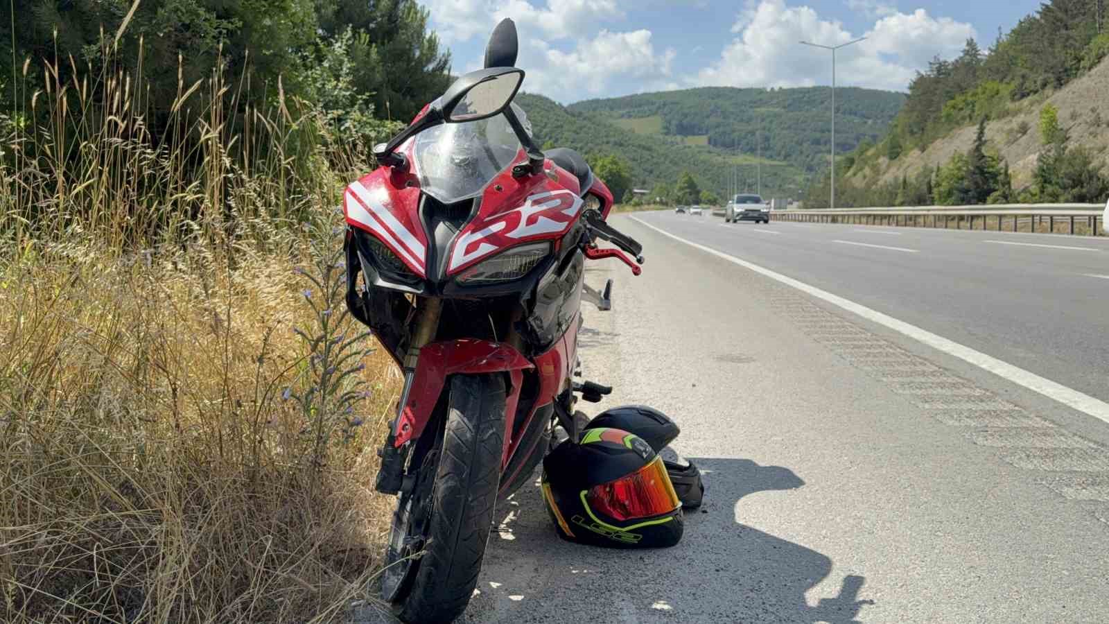 Motosiklet Tıra Arkadan Çarptı: İki Yaralı Olayı