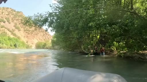 Munzur Çayı’nda boğulma tehlikesi geçiren vatandaşı Jandarma SAK Timi kurtardı