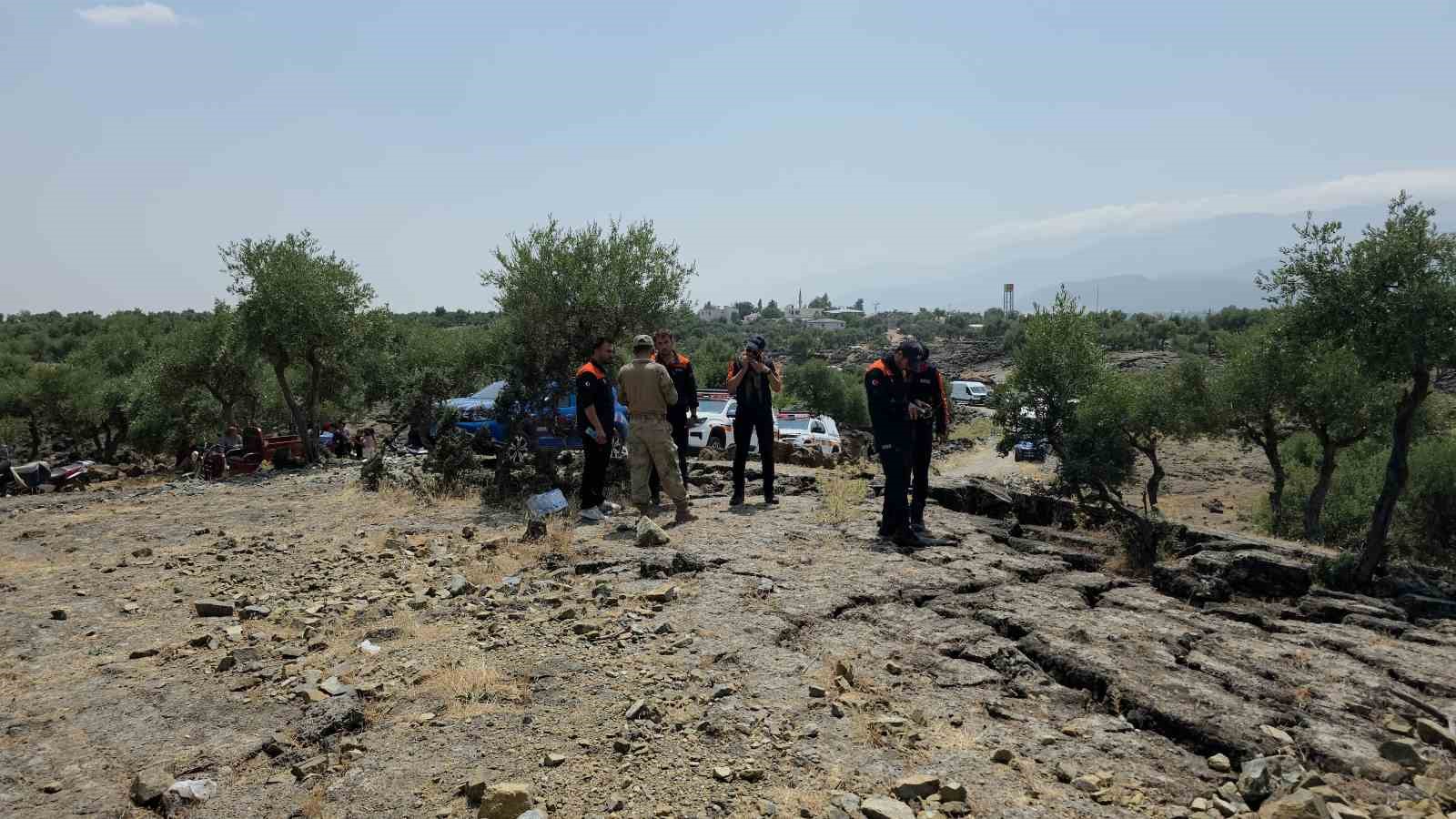 Oğlak Otlatırken Kaybolan Kadının Volkanik Arazide Aranması