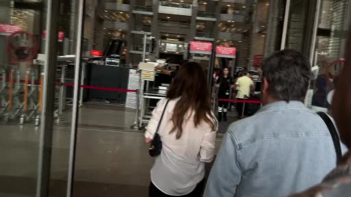 Oyuncu Hazal Kaya tabir vermek üzere İstanbul Adliyesi’ne geldi