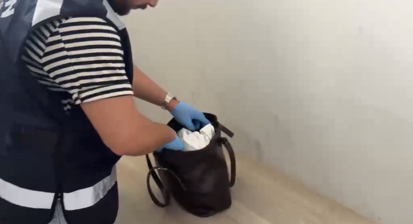 Samsun’da 1 kilo 210 gram metamfetamin ele geçirildi