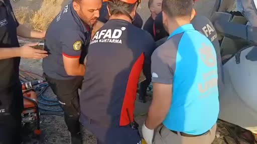 Şırnak’ta tır devrildi: 1 yaralı