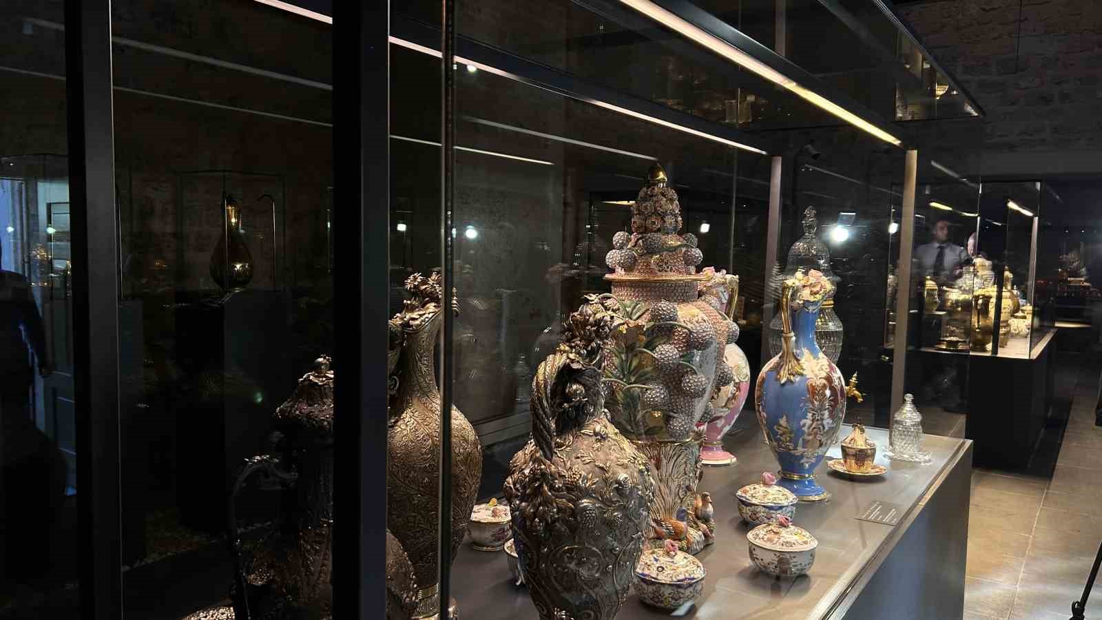 Topkapı Sarayı’nda Şerbethane 452 yapıtla ziyaretçilerine kapılarını açtı