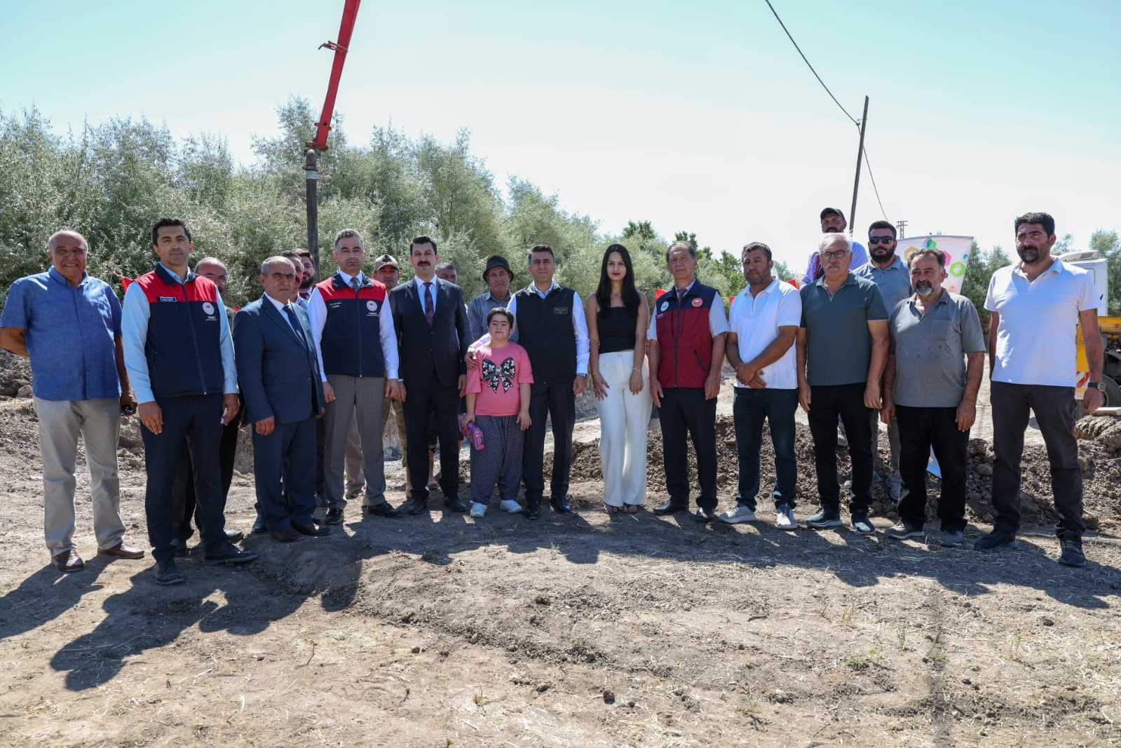 Tunceli’de modern seracılık dönemi başlıyor: Birinci temel atıldı