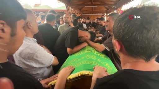 Üç Ay Sonra Düğünleri Vardı: Baba ve Oğul Unutulmaz Son Yolculuğa Uğurlandı