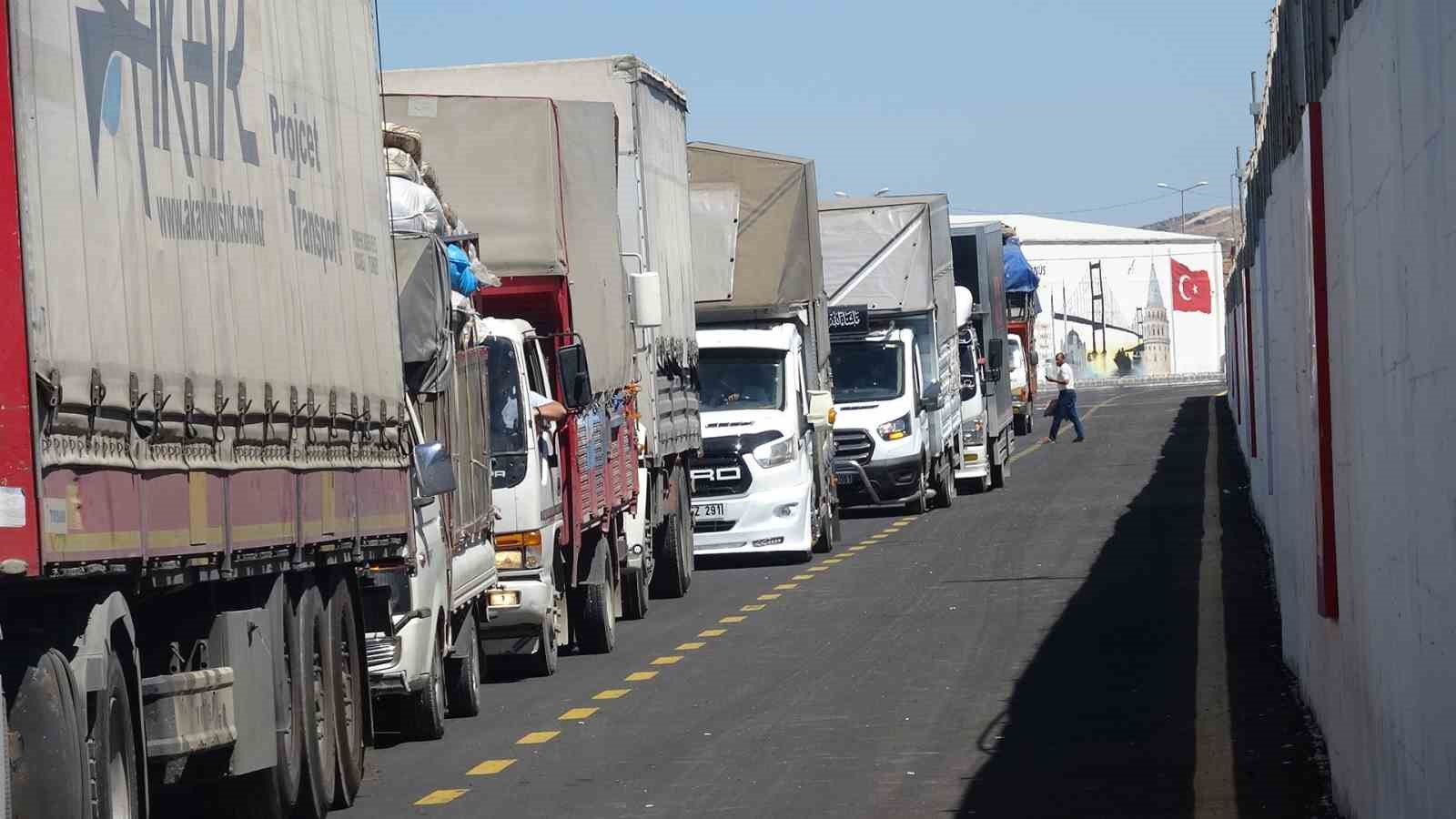 Vali Kalaylı'dan Gönüllü Dönüş Süreçleri Hakkında Güncel Açıklama
