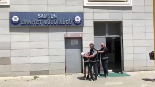 "Vatandaşlık vereceğiz" palavrasıyla aldıkları 175 gram altınla kaçan dolandırıcılar yakalandı