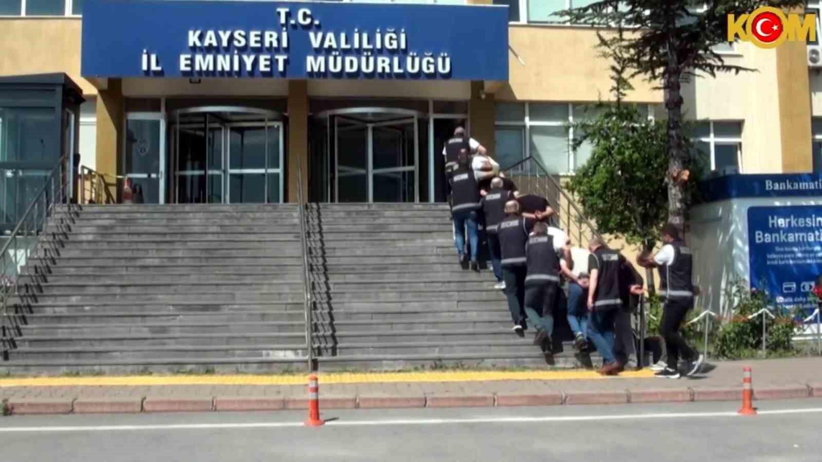 Yapay zekalı imtihan sahteciliğine 6 ilde operasyon: 20 gözaltı