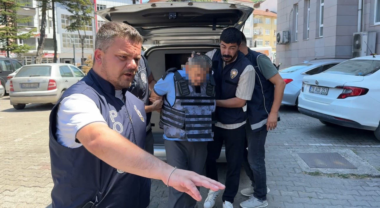 Yardım için polise koşan çocukların uğraşı annelerini kurtarmaya yetmedi