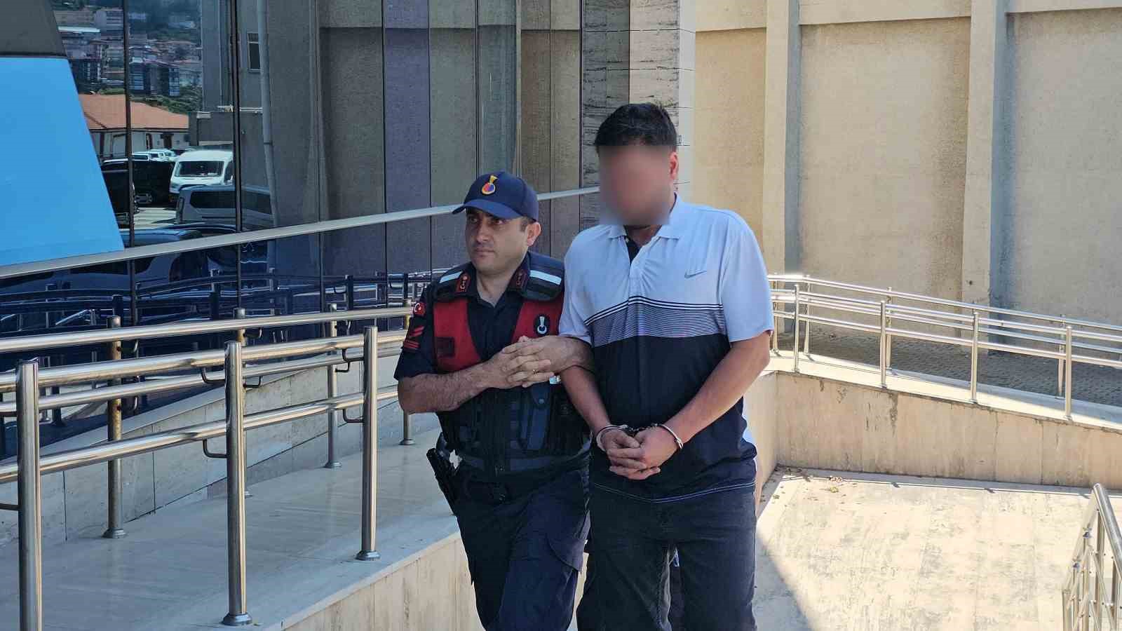 Zonguldak’ta yaşlı çiftin hayatını kaybettiği kazada tır sürücüsü adliyede