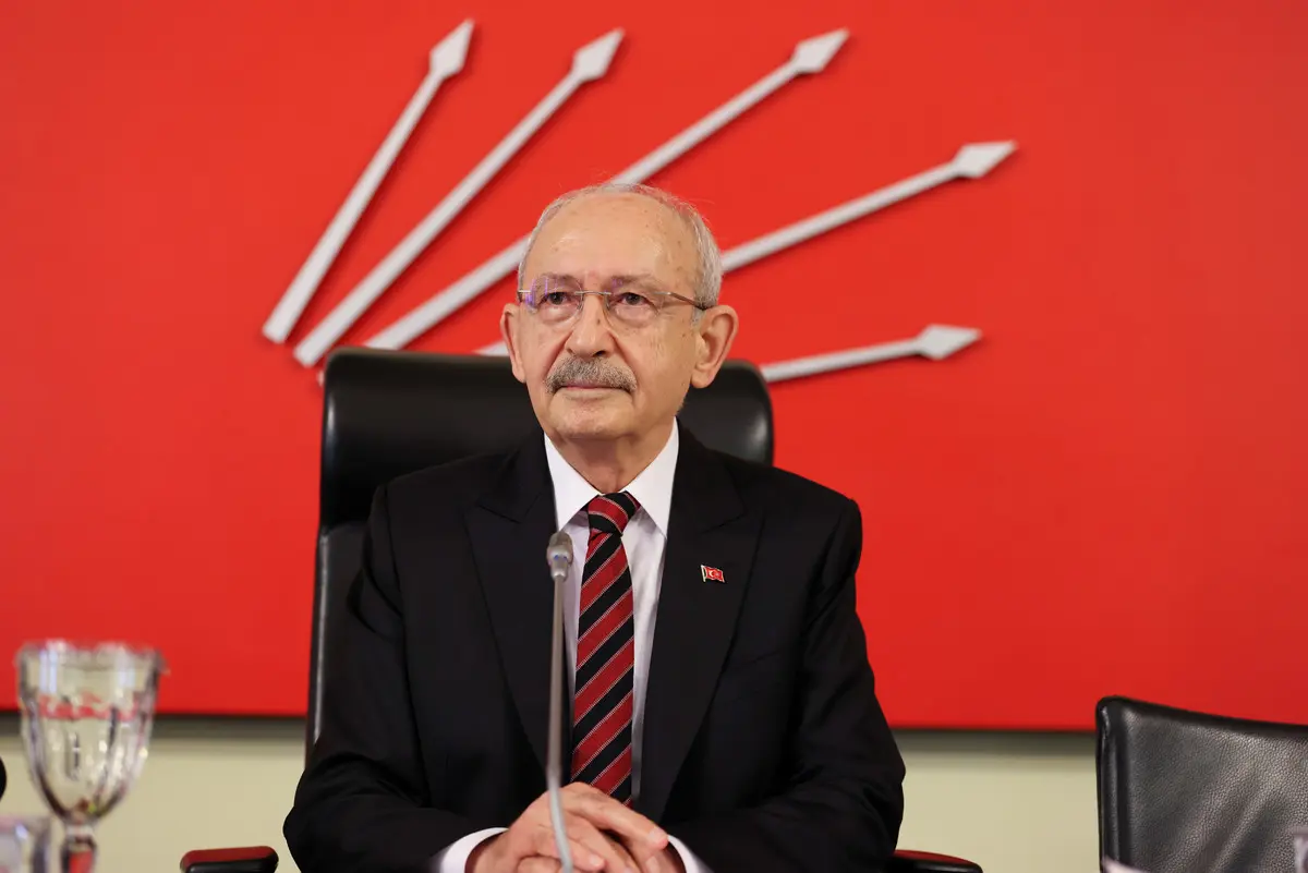 Kılıçdaroğlu'ndan Özgür Özel'e Yakın Vekillere: "Beni Bekleyin"