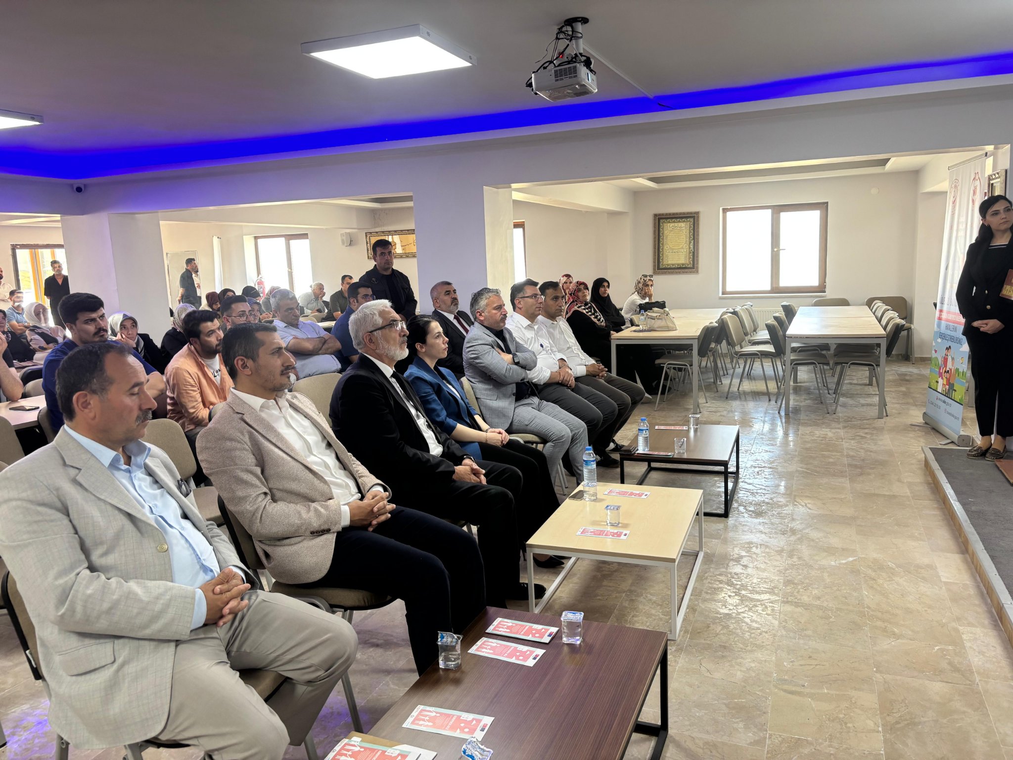 Hafik'te "Koruyucu Aile Eğitimi" Düzenlendi
