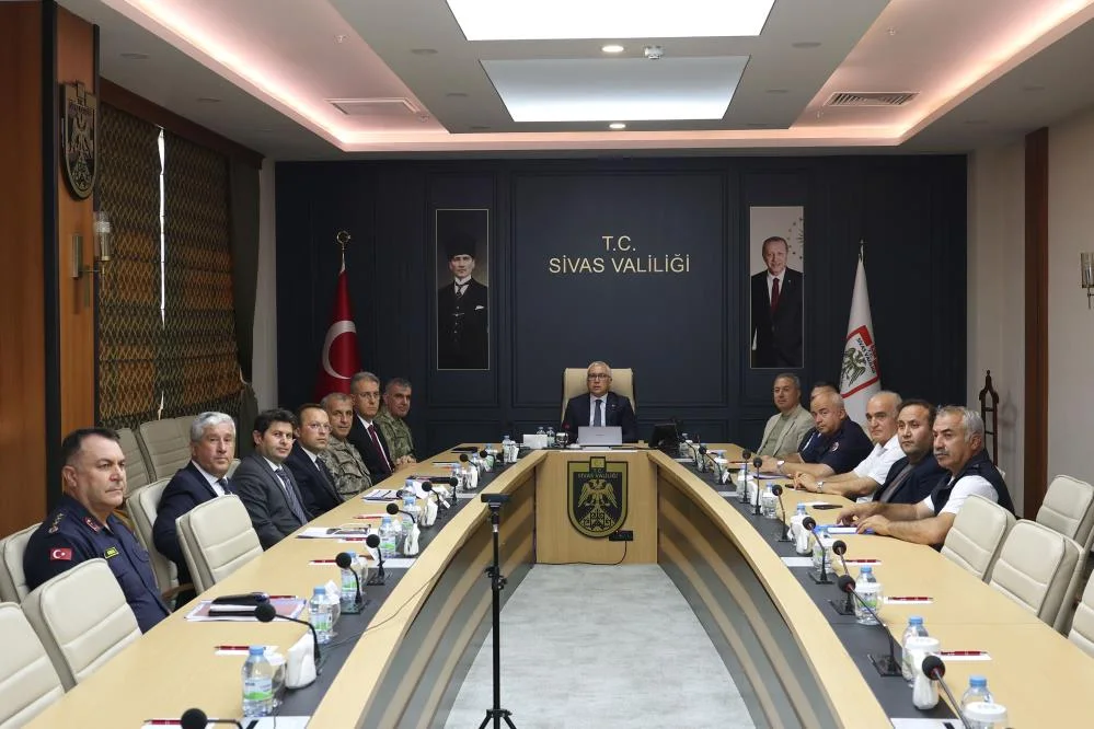 Sivas'ta Asayiş Raporu: Vali Şimşek 3 Aylık Verileri Açıkladı