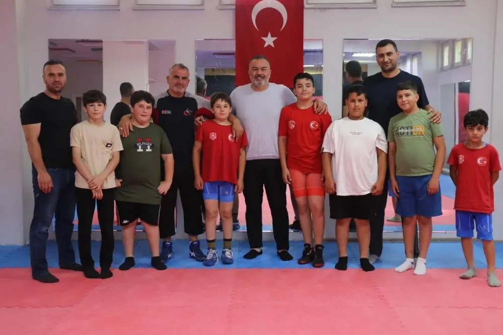 Sivas'ta GSB Yaz Spor Okulları Antrenmanlarına Ziyaret