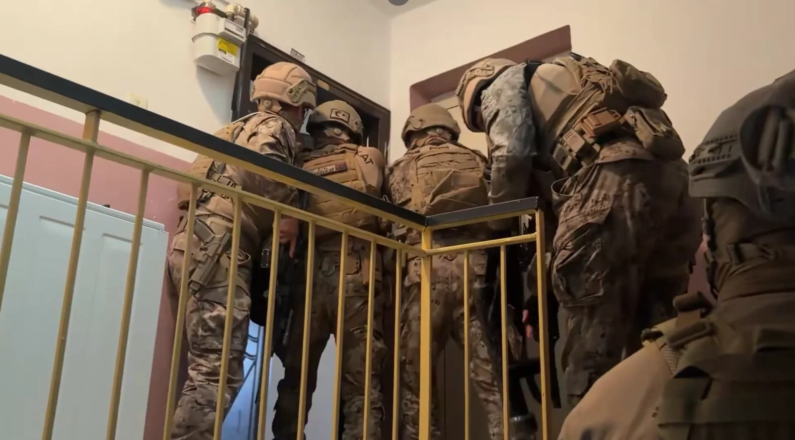 Sivas'ta Yasa Dışı Bahis Operasyonu: 2 Kişi Tutuklandı